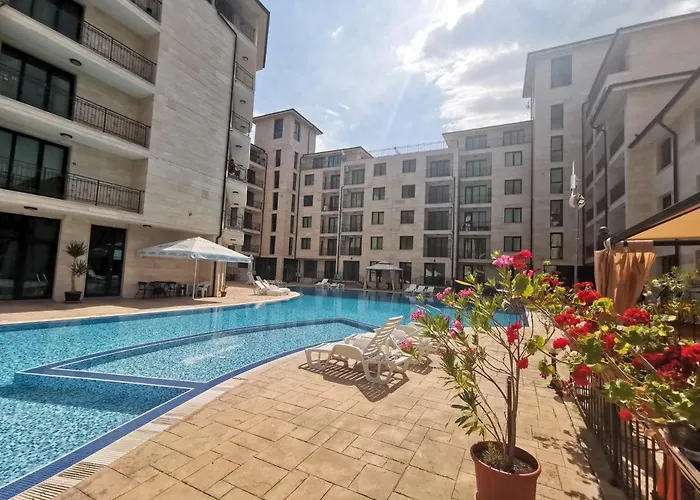 Διαμέρισμα Lovely Amadeus Lux Σάνι Μπιτς