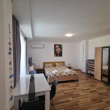 Lovely Amadeus Lux Appartement Slantchev Briag