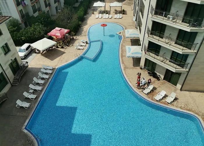 Lovely Amadeus Lux Sluneční pobřeží